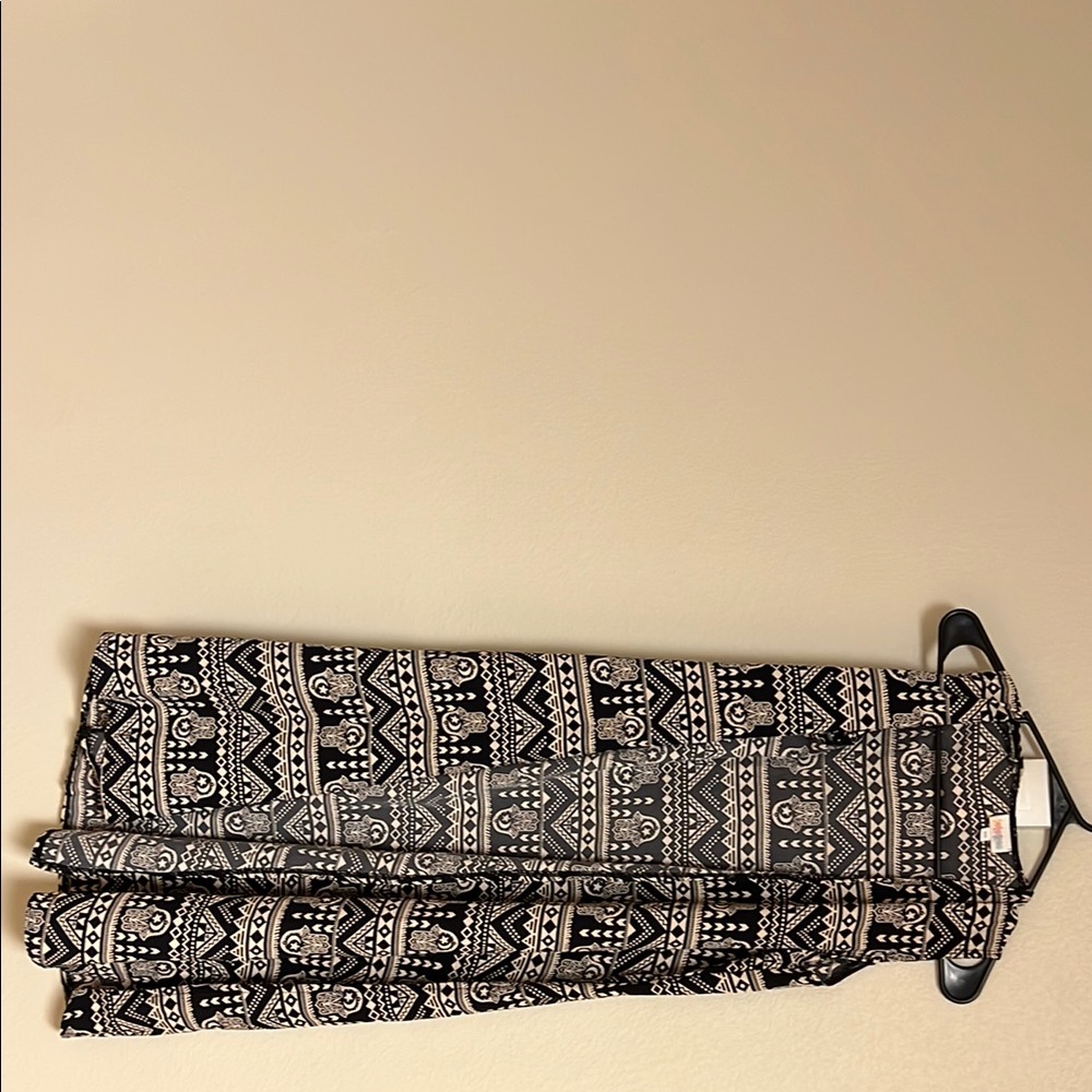 Black and White Patterned Maxi camisole